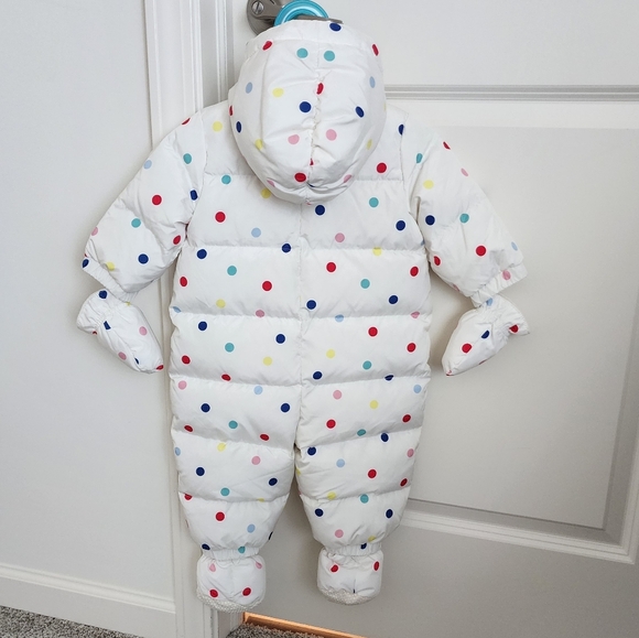 Baby Gap Down Polka Dot Snowsuit with detachable mittens and booties - Picture 2 of 5